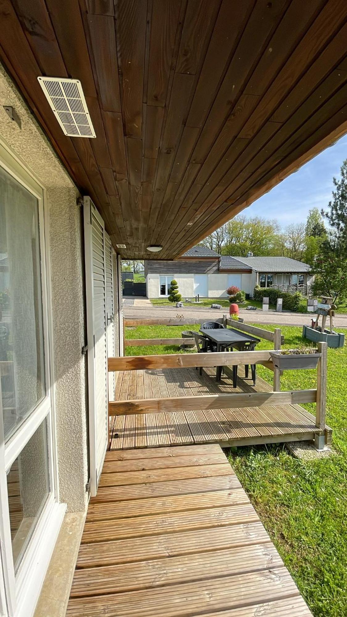 Studio Pivoine avec terrasse a proximité de Metz Esterno foto